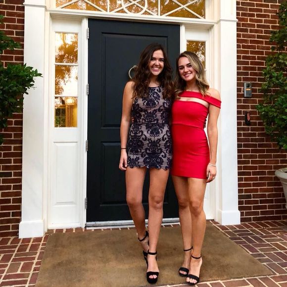 Meet your Posher, Sienna - Picture 1 of 1